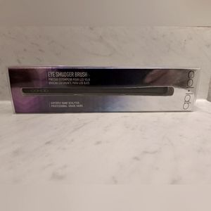 Col Lab Eye Smudger Brush
